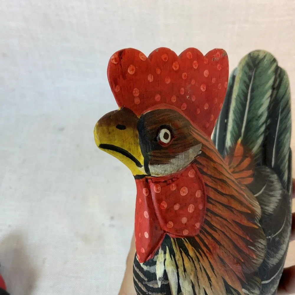 Folk Art Hand Carved WOODEN ROOSTER 5.5